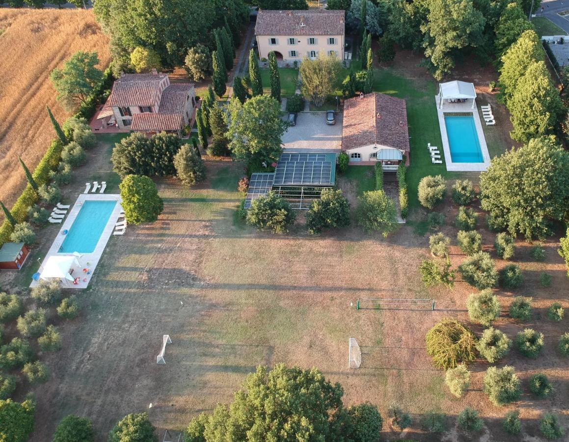 Maison d'hôtes Borgo Ai Lecci à Orentano Extérieur photo