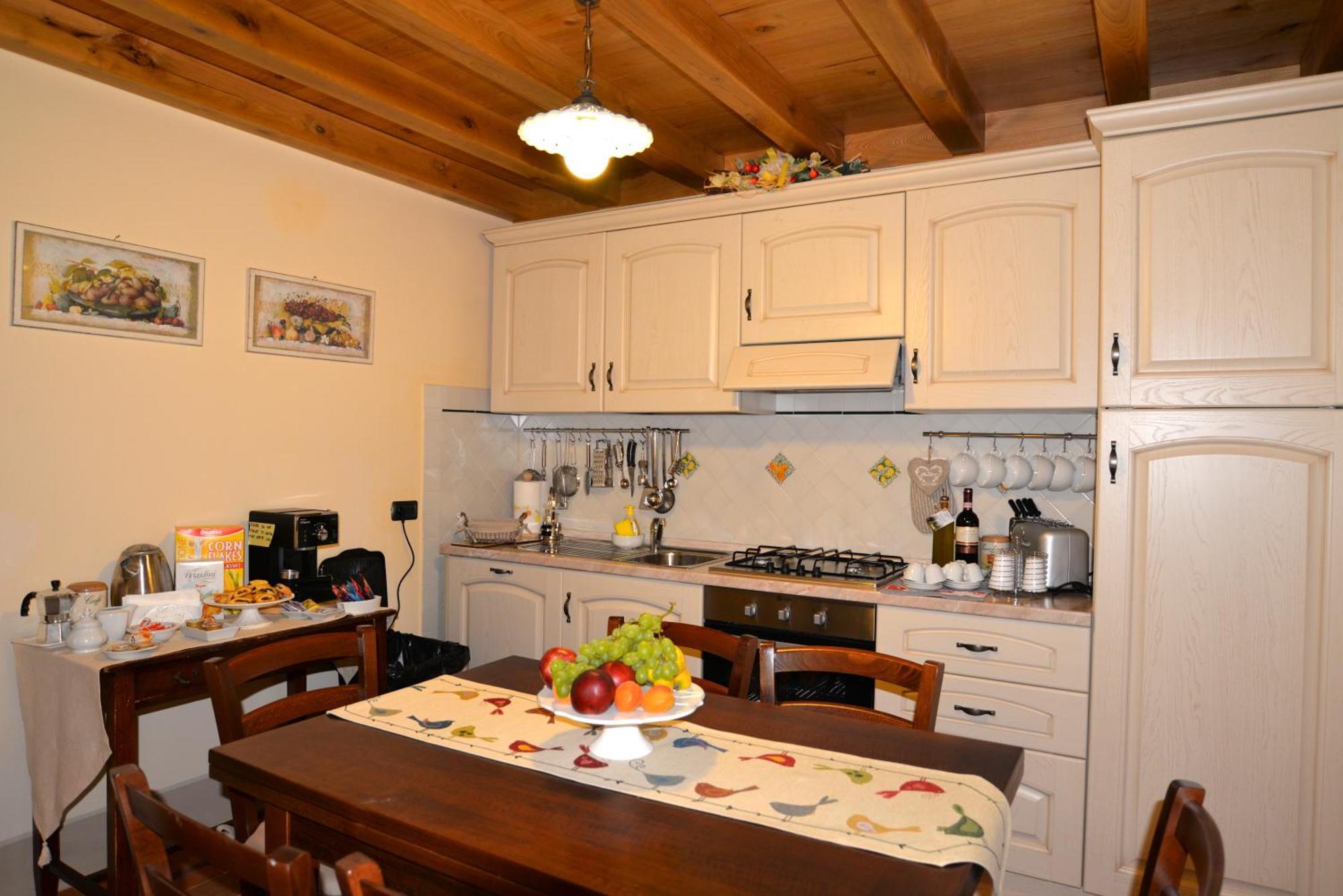 Maison d'hôtes Borgo Ai Lecci à Orentano Chambre photo