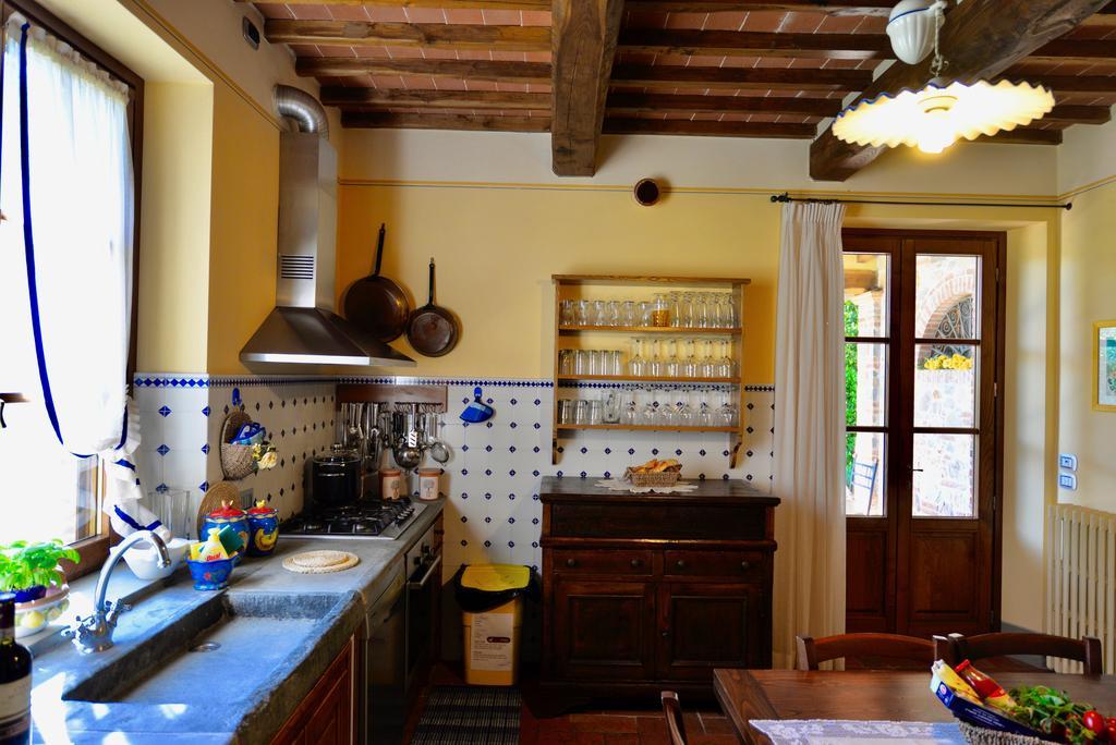 Maison d'hôtes Borgo Ai Lecci à Orentano Extérieur photo